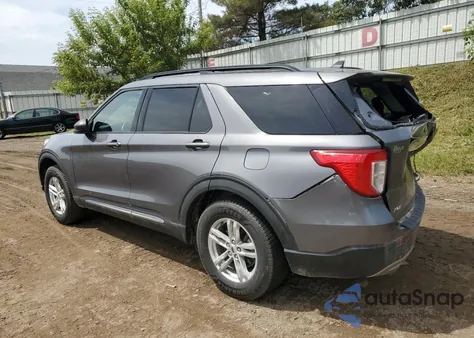 2021 Ford Explorer Xlt z USA, uszkodzony, nr VIN 1FMSK8DH0MGC37243
